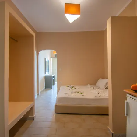 Aktypis Deluxe Hotel