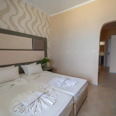 Aktypis Deluxe Hotel