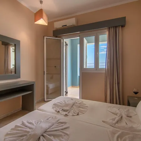 Aktypis Deluxe ホテル *